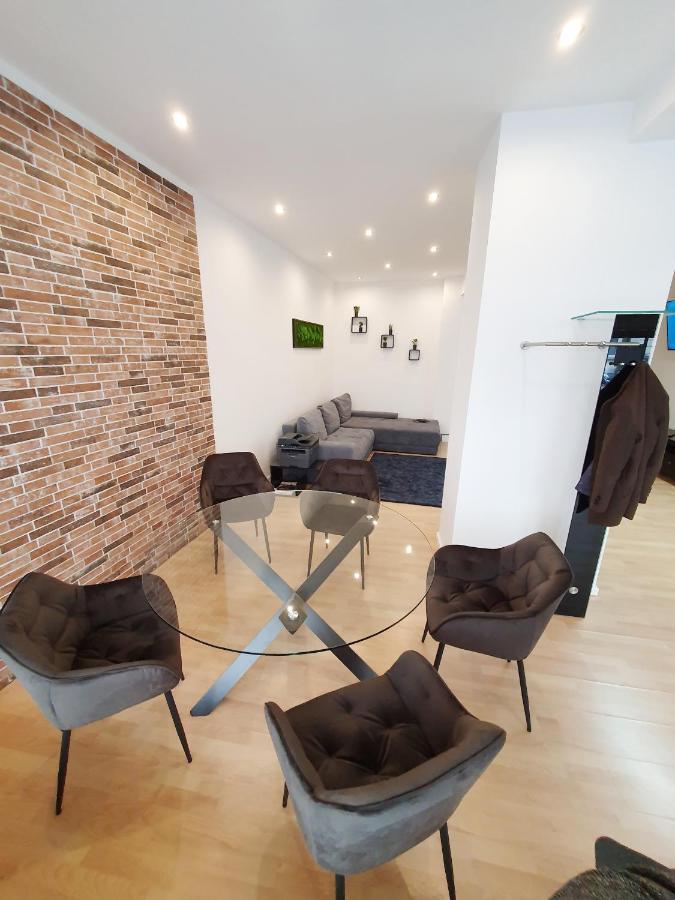 Appartamento Modernes, Stilvolles Eingerichtetes Loft Vienna Esterno foto